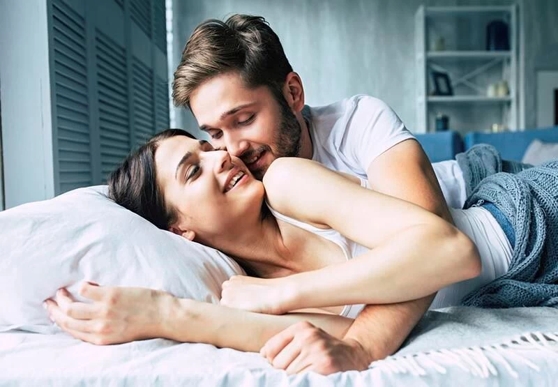 Quan hệ hậu môn -  Rủi ro sức khỏe hay khoái cảm mới lạ của chuyện ấy?