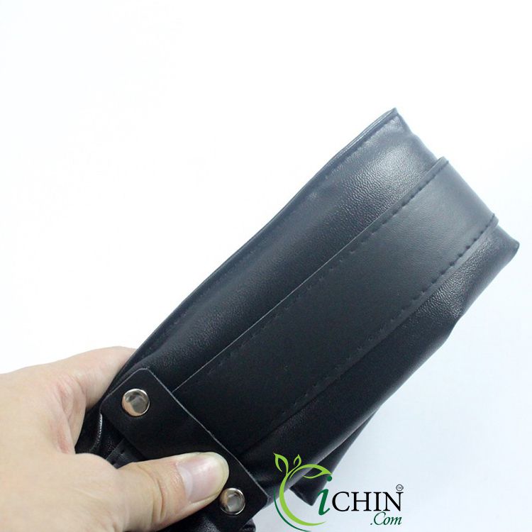 Khóa chân và cổ tạo điểm G-Spot