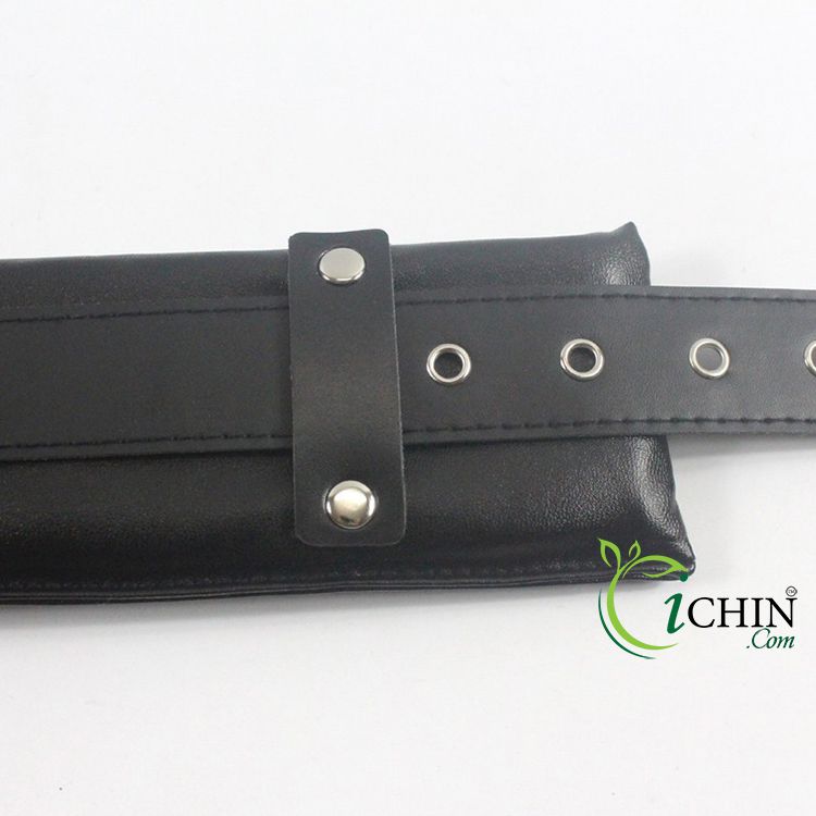 Khóa chân và cổ tạo điểm G-Spot