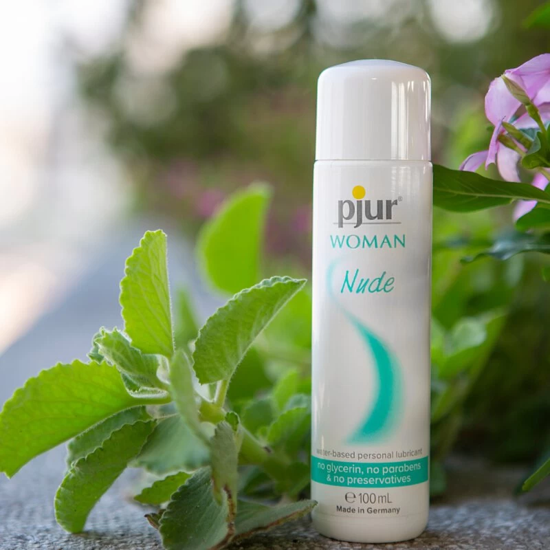 Pjur Woman Nude là gel bôi trơn gốc nước đến từ thương hiệu Đức