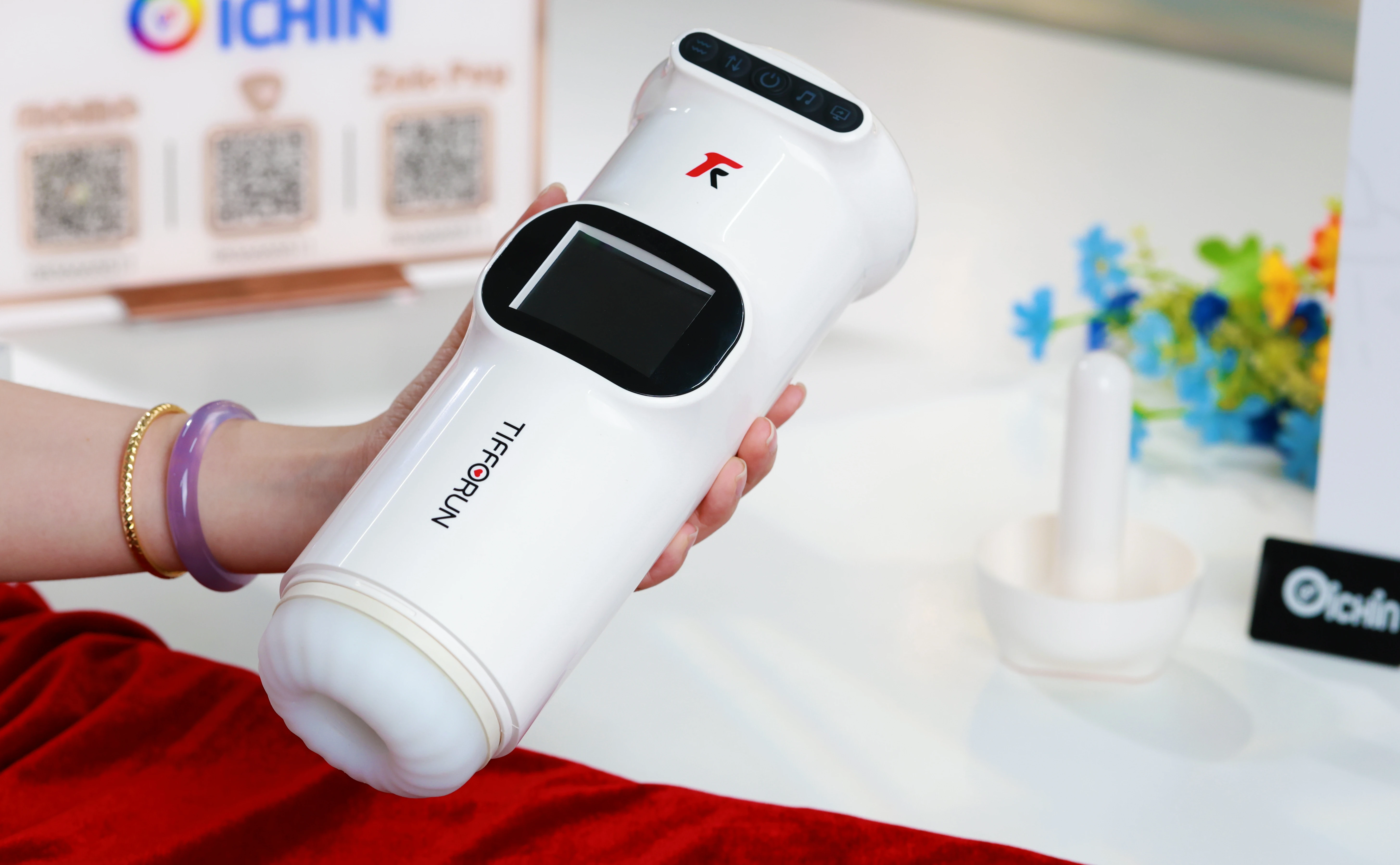 Yeain Tifforun UFO được chụp thực tế bởi Oichin