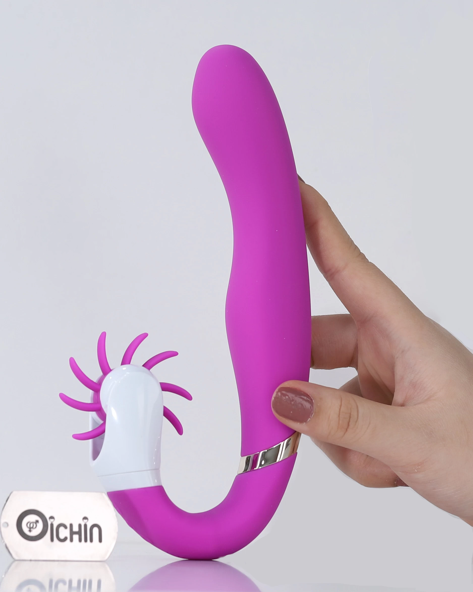 Dụng cụ làm tình bú liếm âm đạo