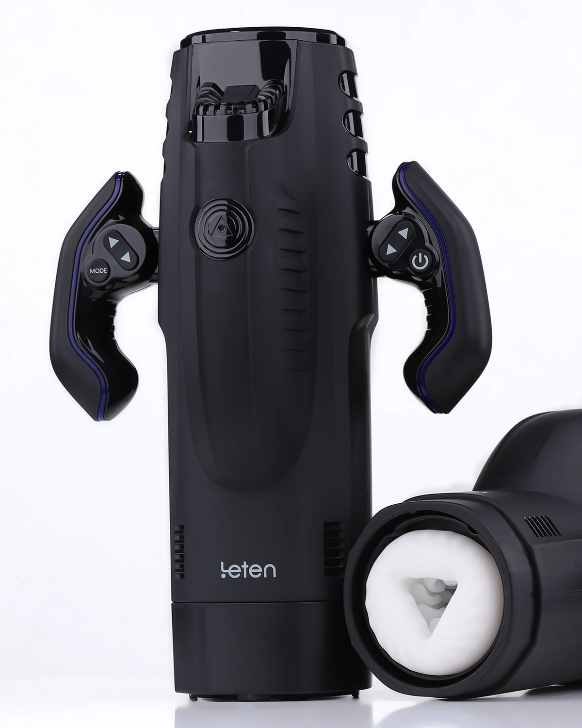 Leten Thrusting Male Bermuda